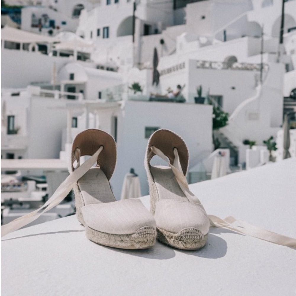 Soludos wedge espadrilles in tan.